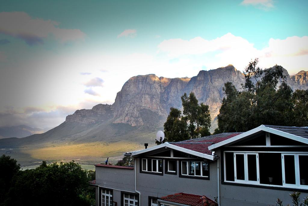Skyview Manor Hotel Stellenbosch Buitenkant foto